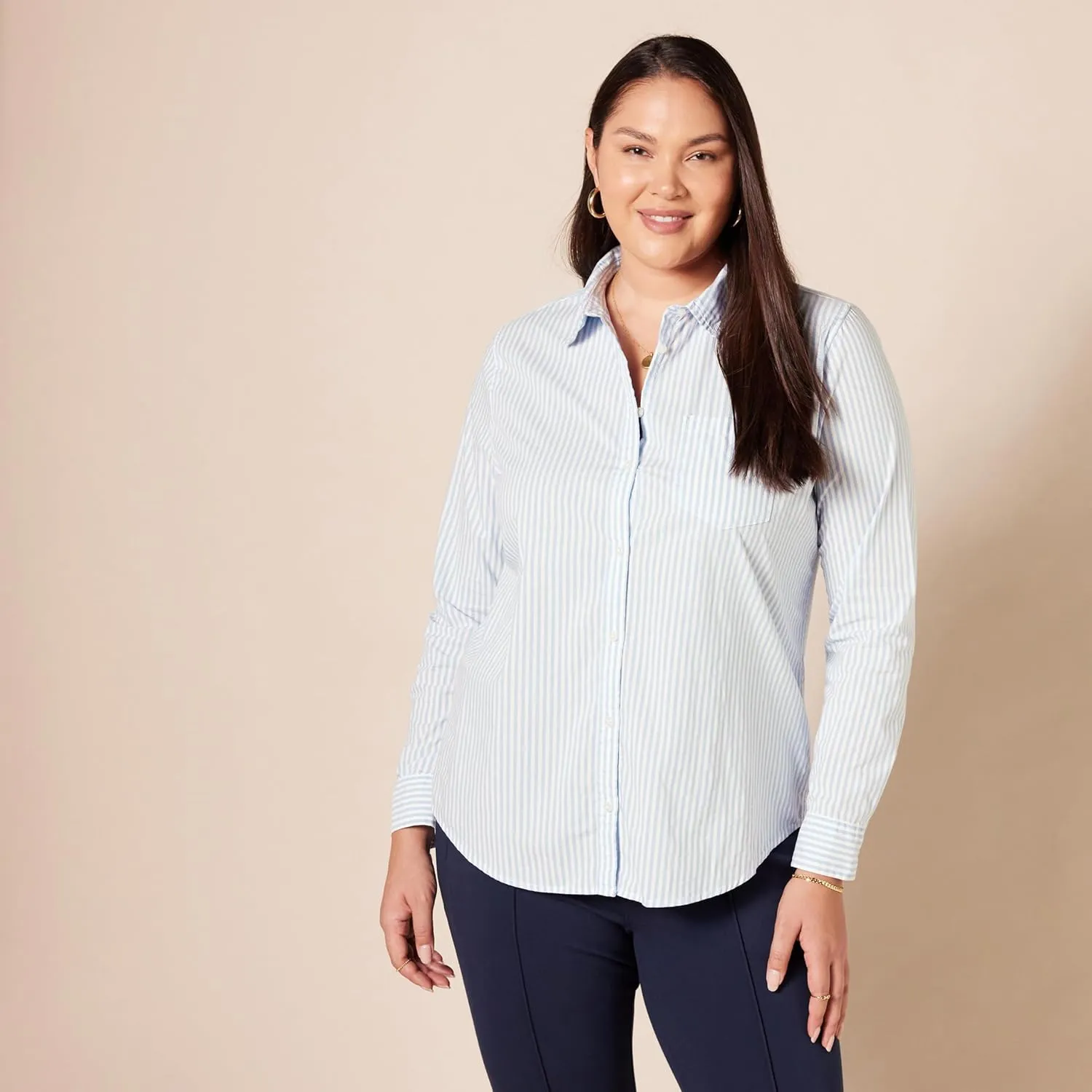 Amazon Essentials Women's Classic-Fit Long-Sleeve Button-Down Poplin Shirt