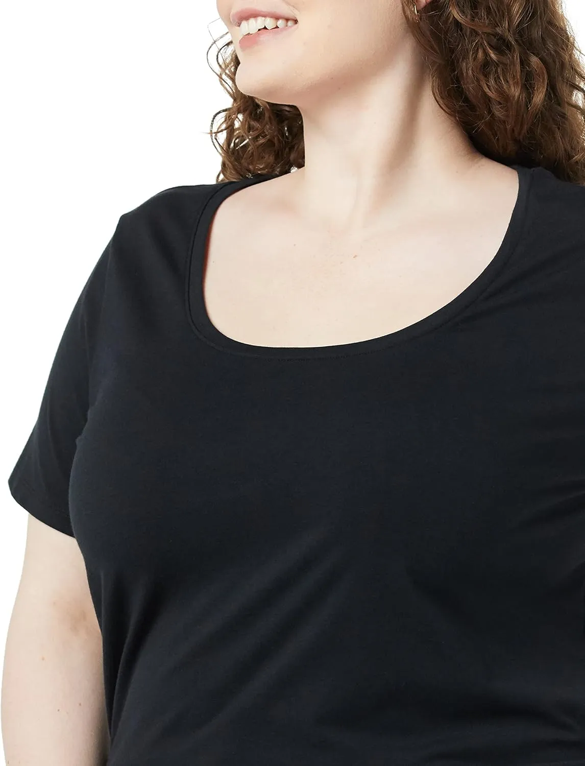 Amazon Essentials Women's Classic-Fit Short-Sleeve Scoop Neck T-Shirt (Available in Plus Size), Pack of 2