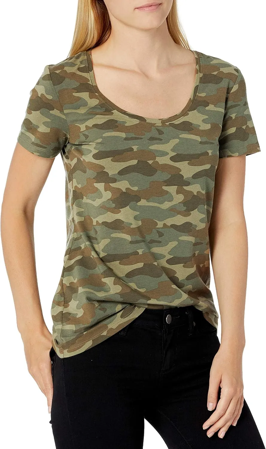 Amazon Essentials Women's Classic-Fit Short-Sleeve Scoop Neck T-Shirt (Available in Plus Size), Pack of 2