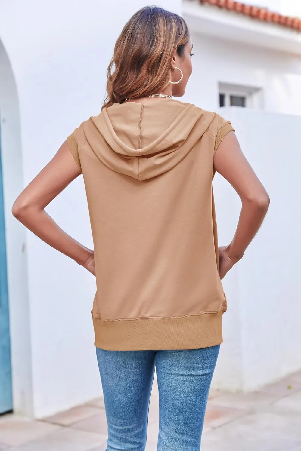 Fisoew Women's Sleeveless Zip Up Hoodies Casual Loose Fit Drawstring Sweatshirts Lightweight Jackets Vest with Pockets