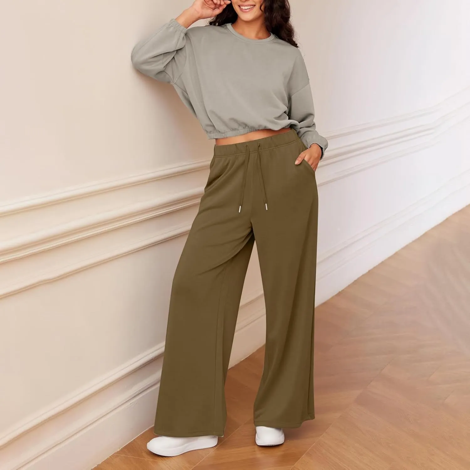 Wide Leg Sweatpants Women Baggy Joggers High Waisted Sweat Pants Lounge Straight Leg Pull on Jogger Pants with Pockets