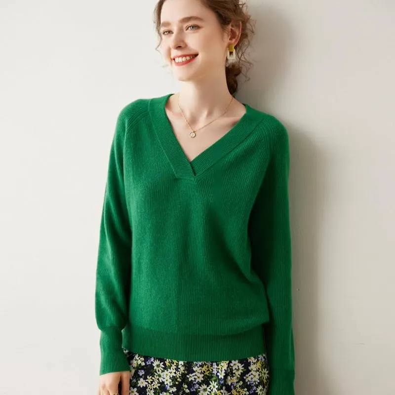 Women's Cashmere and Merino Wool Blend V Neck Sweater Lightweight Knit Sweater