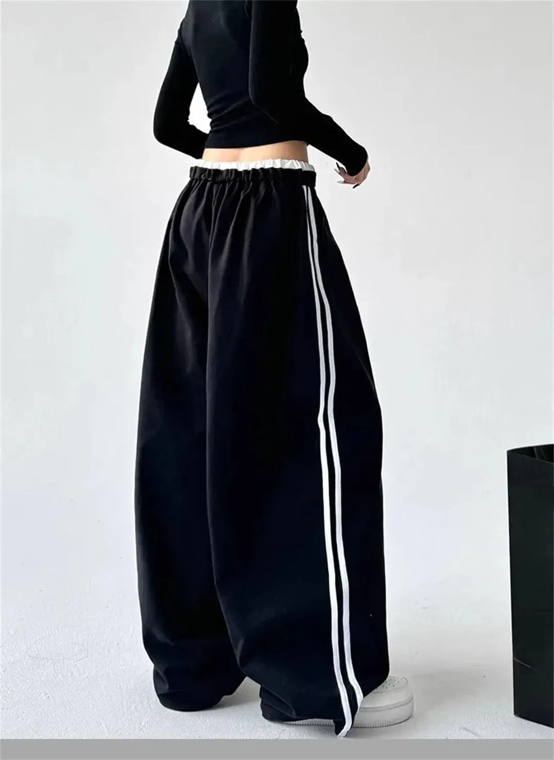 Women's High Waist Straight Leg Sports Pants Elastic Waist Wide Leg Casual Loose Fit Full Length Trousers for Dancing