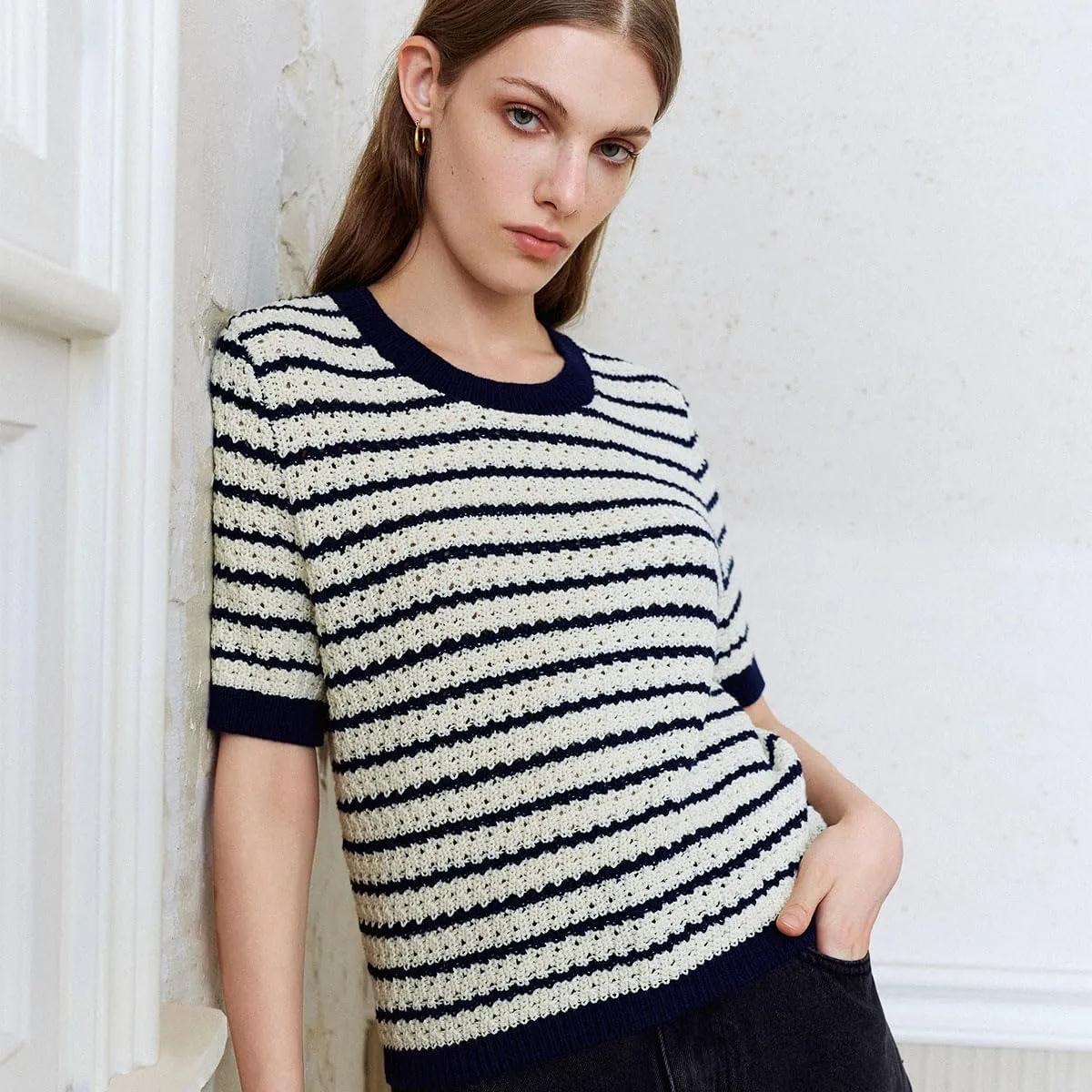 Women's Short Sleeve Sweaters Crewneck Knit Tops Casual Striped 2025 Trendy Soft Summer Blouses