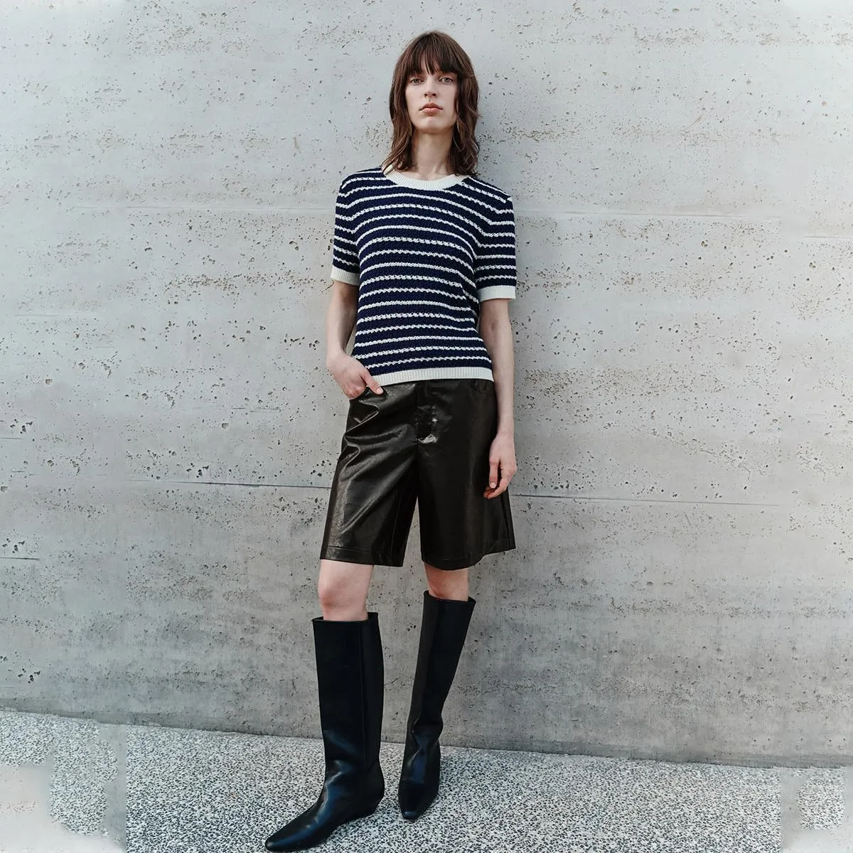 Women's Short Sleeve Sweaters Crewneck Knit Tops Casual Striped 2025 Trendy Soft Summer Blouses
