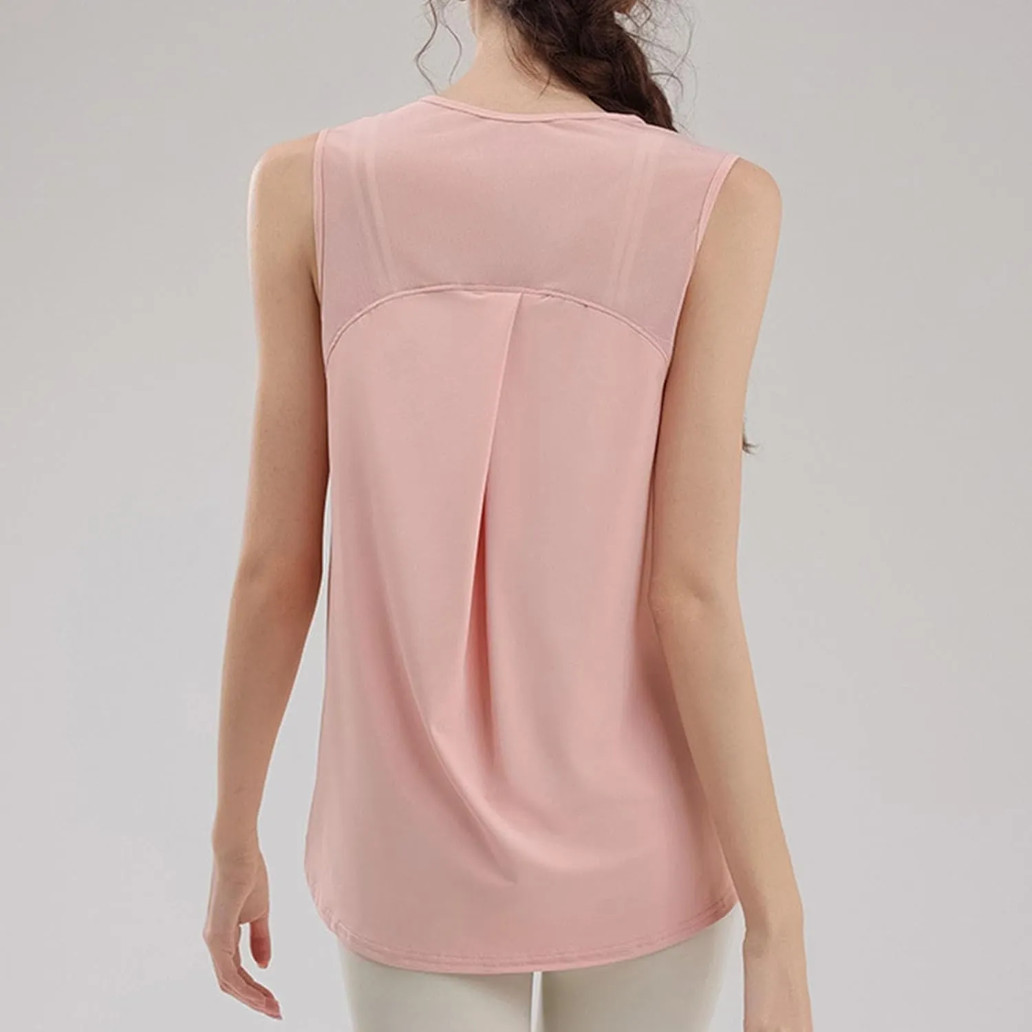 Workout Tank Tops for Women Loose Fit Hem Sleeveless Tanks Trendy Yoga Athletic Outfits Outdoor Sport Clothes