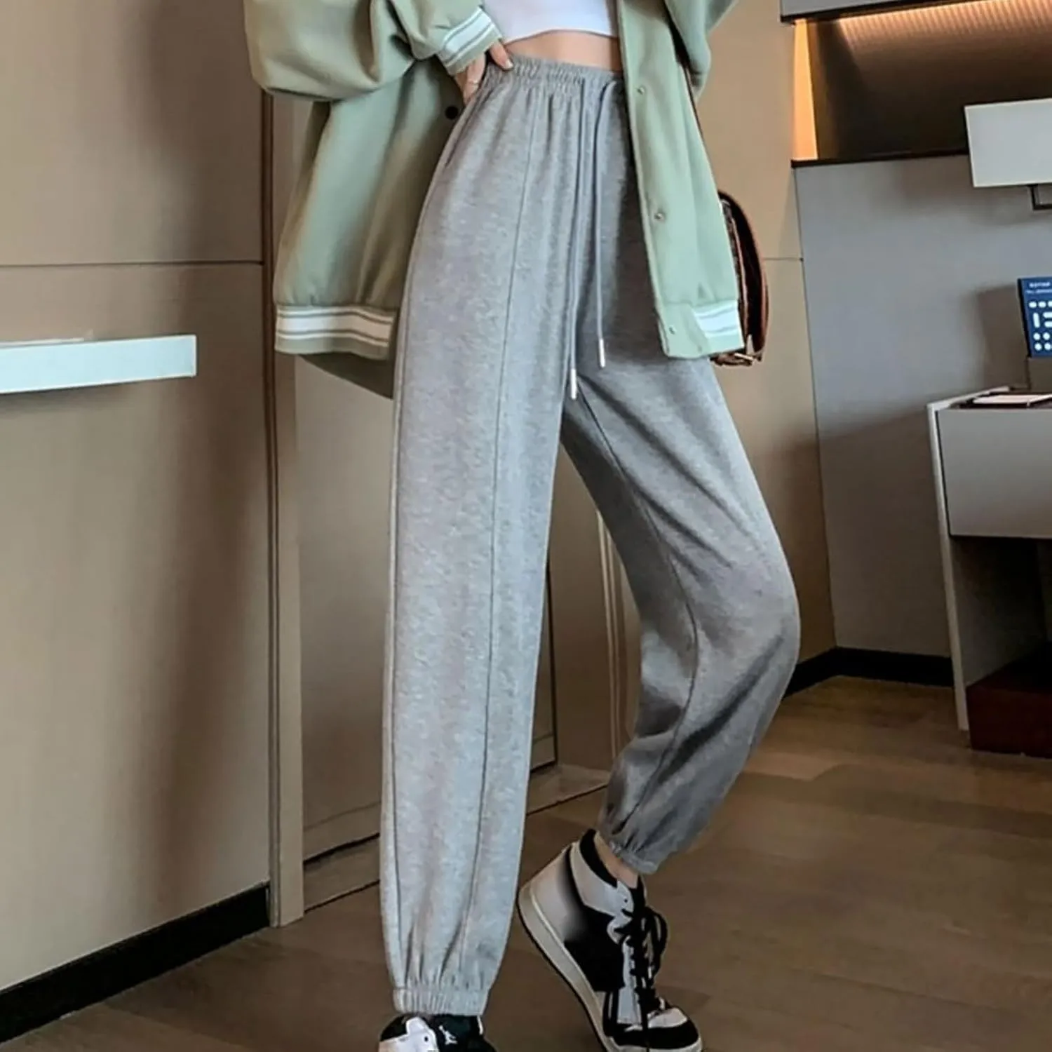 XUNRYAN Sweatpants Women Joggers with Pockets Fleece Lined Lounge Yoga Pants Wide Leg Trousers Winter Warm Loungewear
